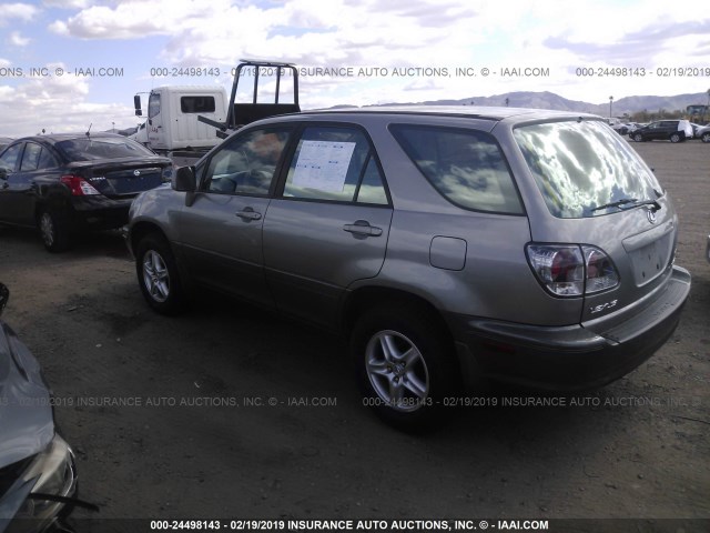 JTJGF10U810099798 - 2001 LEXUS RX 300 GRAY photo 3