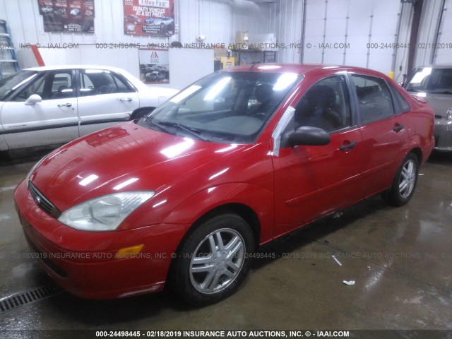 1FAFP34P42W159785 - 2002 FORD FOCUS SE/SE COMFORT RED photo 2