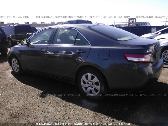 4T1BF3EK9AU113695 - 2010 TOYOTA CAMRY SE/LE/XLE 灰色 照片 3