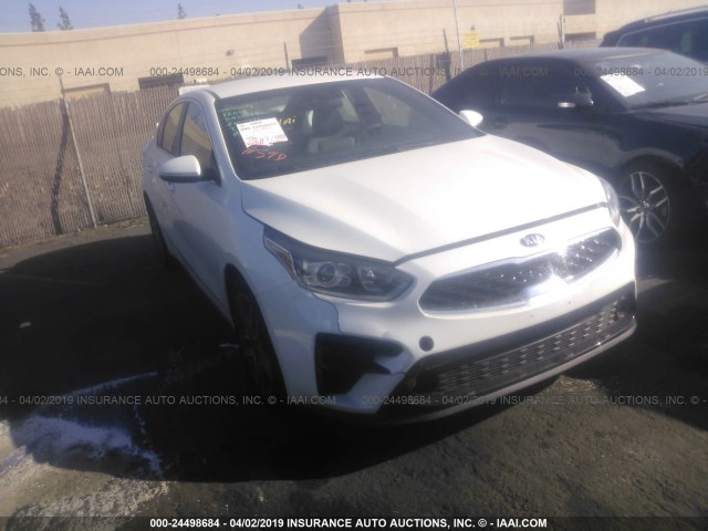 3KPF54AD4KE033324 - 2019 KIA FORTE EX WHITE photo 1