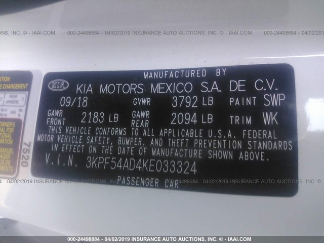 3KPF54AD4KE033324 - 2019 KIA FORTE EX WHITE photo 9