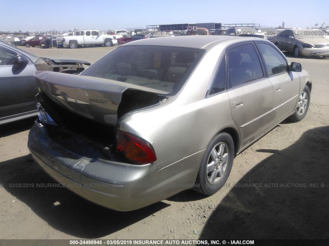 4T1BF28B9YU008185 - 2000 TOYOTA AVALON XL/XLS GOLD photo 4