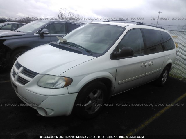 2D8GP44L67R169432 - 2007 DODGE GRAND CARAVAN SXT WHITE photo 2