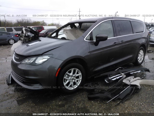 2C4RC1DG1HR722154 - 2017 CHRYSLER PACIFICA TOURING GRAY photo 2