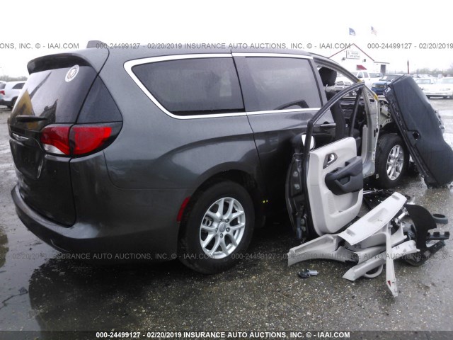 2C4RC1DG1HR722154 - 2017 CHRYSLER PACIFICA TOURING GRAY photo 4