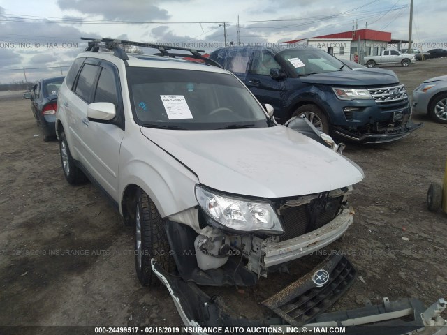 JF2SHAFCXBH713681 - 2011 SUBARU FORESTER LIMITED WHITE photo 1