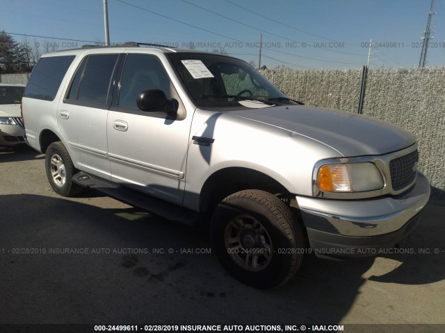 1FMEU1660YLB84065 - 2000 FORD EXPEDITION XLT SILVER photo 1