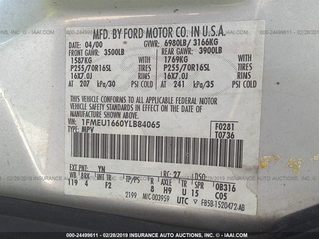 1FMEU1660YLB84065 - 2000 FORD EXPEDITION XLT SILVER photo 9