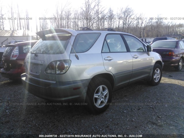 JTJHF10U220249653 - 2002 LEXUS RX 300 SILVER photo 4