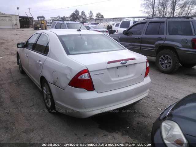 3FAHP0GA1CR380439 - 2012 FORD FUSION S WHITE photo 3