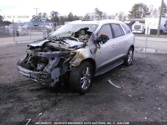 5GAEV23798J223897 - 2008 BUICK ENCLAVE CXL SILVER photo 2