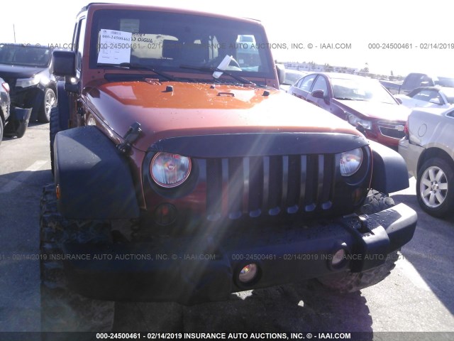 1J4GA59187L107837 - 2007 JEEP WRANGLER SAHARA ORANGE photo 6