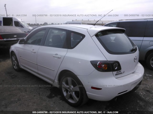 JM1BK143451273389 - 2005 MAZDA 3 HATCHBACK WHITE photo 3