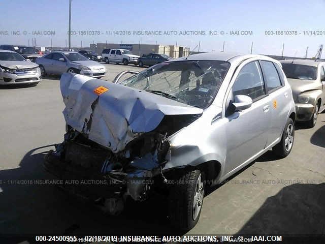 KL1TG6DE7BB174101 - 2011 CHEVROLET AVEO LT SILVER photo 2