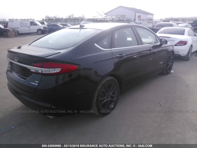 3FA6P0LU8JR124559 - 2018 FORD FUSION SE HYBRID BLACK photo 4