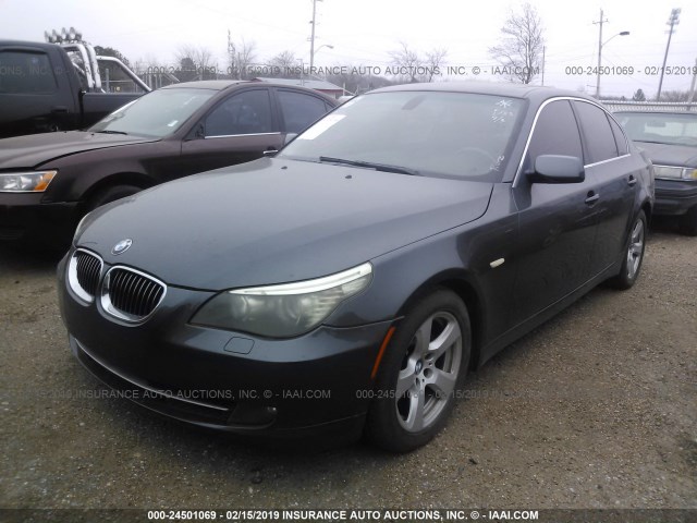 WBANW13548CZ72631 - 2008 BMW 535 I GRAY photo 2