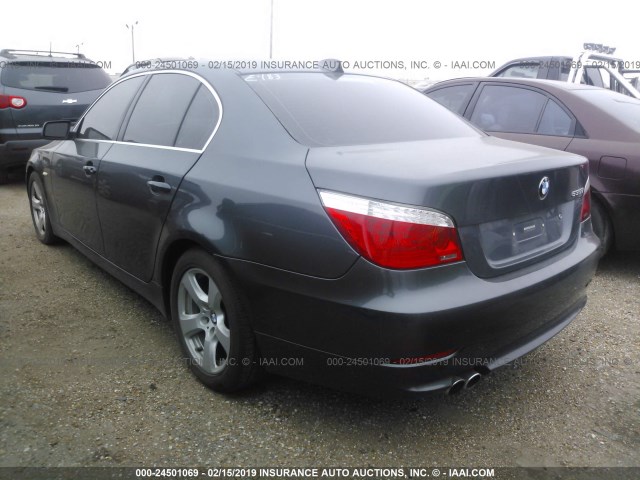 WBANW13548CZ72631 - 2008 BMW 535 I GRAY photo 3