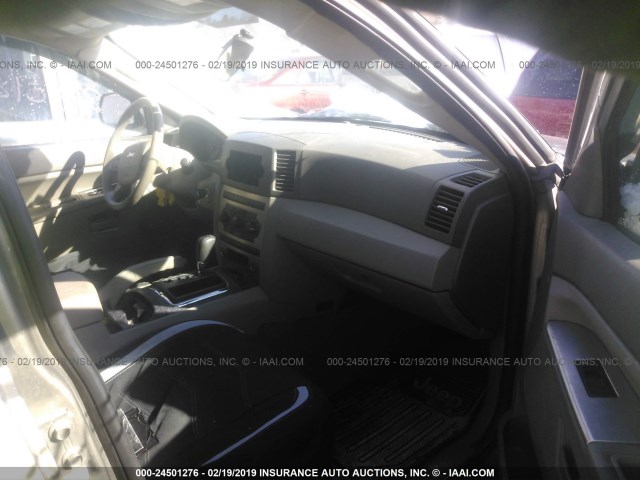 1J8GR48K55C685449 - 2005 JEEP GRAND CHEROKEE LAREDO/COLUMBIA/FREEDOM 金色 照片 5