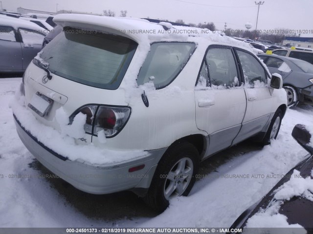 JTJHF10U810178036 - 2001 LEXUS RX 300 WHITE photo 4