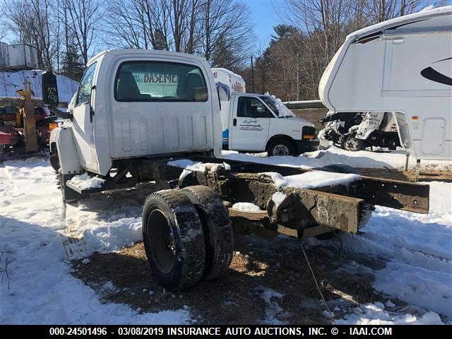 1GBE4C1205F505931 - 2005 CHEVROLET C4500 C4C042 WHITE photo 3