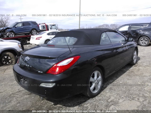 4T1FA38P47U123857 - 2007 TOYOTA CAMRY SOLARA SE/SLE BLACK photo 4