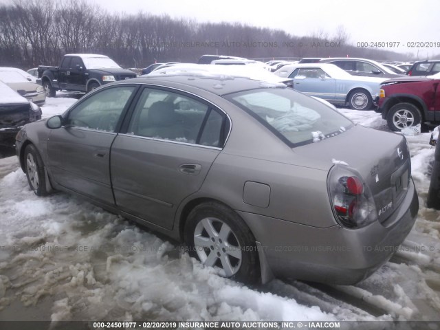 1N4AL11D33C313474 - 2003 NISSAN ALTIMA S/SL GOLD photo 3