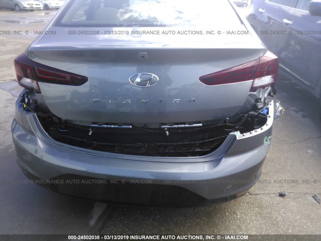 KMHD84LF0KU738339 - 2019 HYUNDAI ELANTRA SEL/VALUE/LIMITED SILVER photo 6