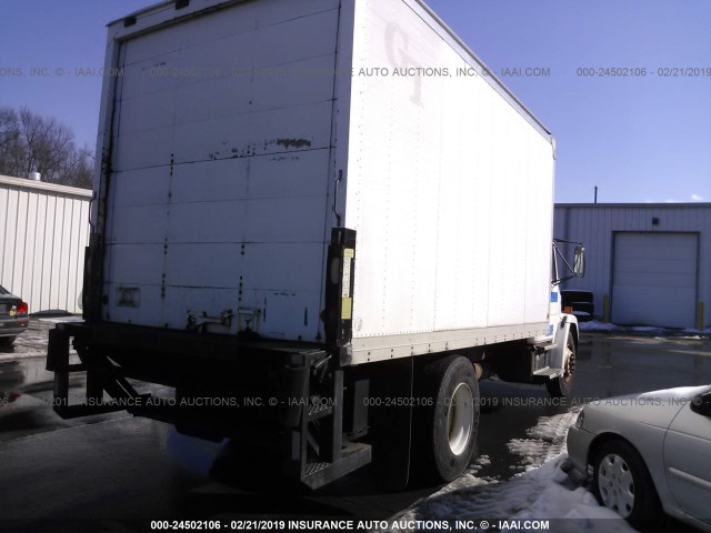 1FV3HJAC61HH57032 - 2001 FREIGHTLINER MEDIUM CONVENTION FL70 WHITE photo 4