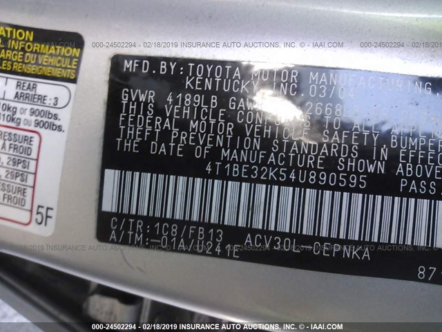 4T1BE32K54U890595 - 2004 TOYOTA CAMRY LE/XLE/SE SILVER photo 9