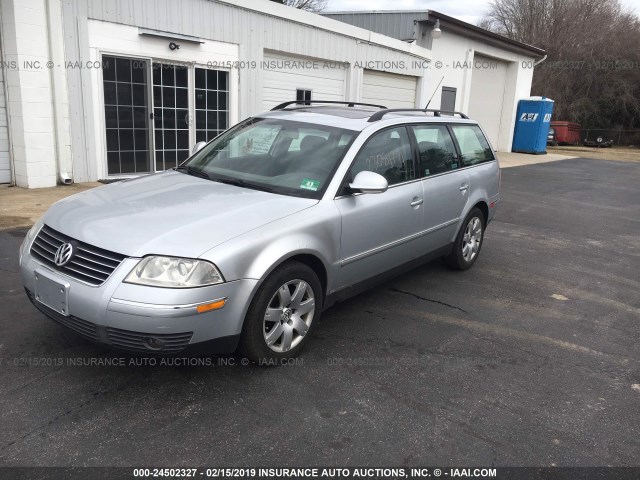 WVWCE63B05E121040 - 2005 VOLKSWAGEN PASSAT GLS TDI SILVER photo 2