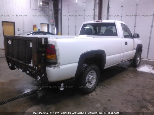 1GCHC24U32E242886 - 2002 CHEVROLET SILVERADO C2500 HEAVY DUTY WHITE photo 4