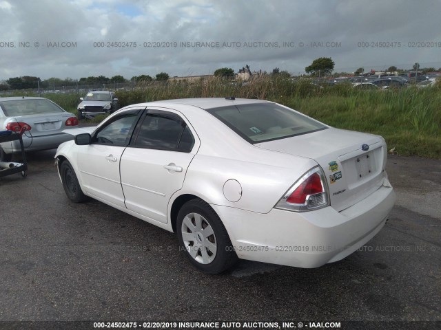 3FAHP06Z59R191048 - 2009 FORD FUSION S WHITE photo 3