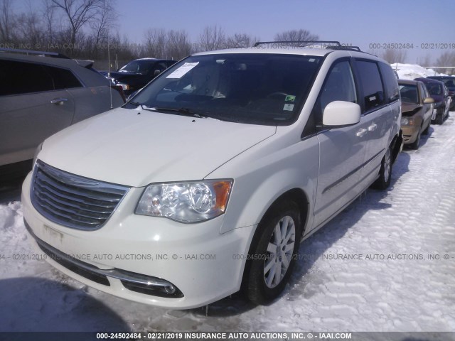 2C4RC1BG5DR705368 - 2013 CHRYSLER TOWN & COUNTRY TOURING WHITE photo 2