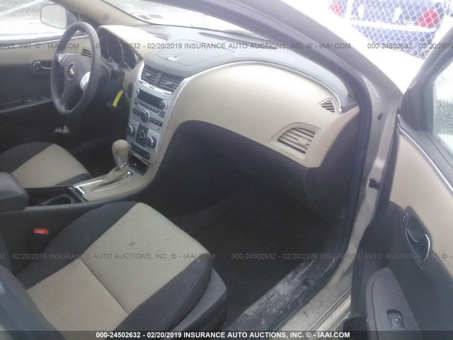 1G1ZB5E03CF300620 - 2012 CHEVROLET MALIBU LS GOLD photo 5