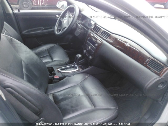 2G1WC5E34D1217734 - 2013 CHEVROLET IMPALA LTZ SILVER photo 5