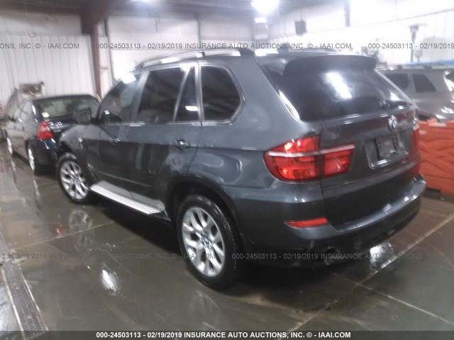 5UXZV4C5XCL763507 - 2012 BMW X5 XDRIVE35I GRAY photo 3