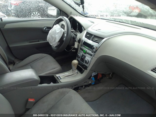 1G1ZB5E02CF168188 - 2012 CHEVROLET MALIBU LS SILVER photo 5