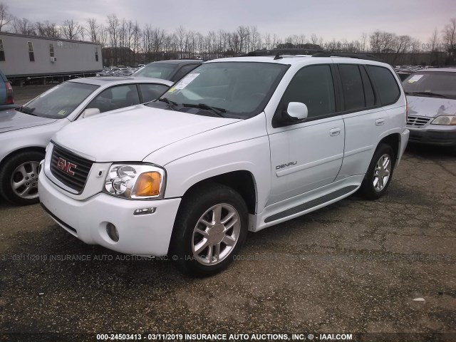 1GKES63M682225240 - 2008 GMC ENVOY DENALI WHITE photo 2