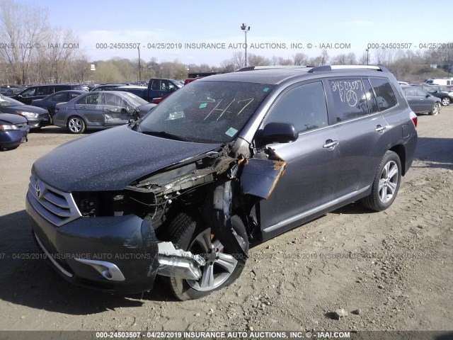 5TDDK3EHXBS089541 - 2011 TOYOTA HIGHLANDER LIMITED GRAY photo 2