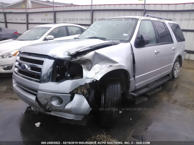1FMJU1H59BEF40978 - 2011 FORD EXPEDITION XLT/KING RANCH SILVER photo 2