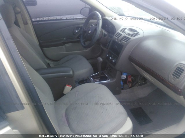 1G1ZS58NX8F108822 - 2008 CHEVROLET MALIBU LS GOLD photo 5