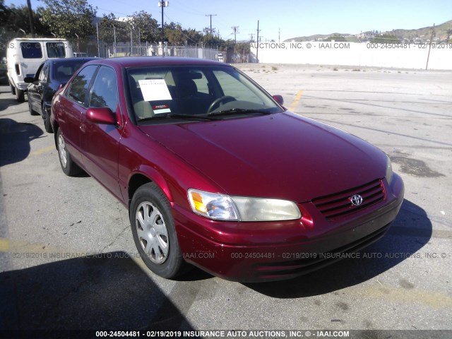 4T1BF22K3WU055248 - 1998 TOYOTA CAMRY CE/LE/XLE 红色 照片 1