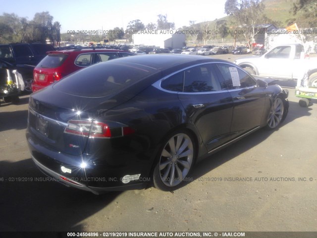 5YJSA1CP5DFP21569 - 2013 TESLA MODEL S BLACK photo 4