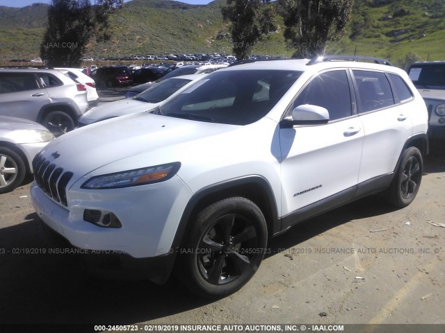 1C4PJMCX2JD541654 - 2018 JEEP CHEROKEE LATITUDE WHITE photo 2