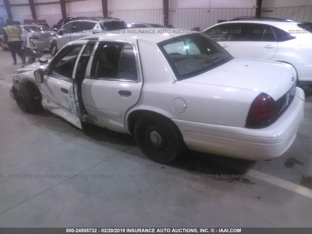 2FAFP71W74X157541 - 2004 FORD CROWN VICTORIA POLICE INTERCEPTOR WHITE photo 3