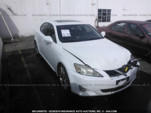 JTHBK262685064645 - 2008 LEXUS IS 250 WHITE photo 1