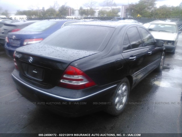 WDBRF61J23F407771 - 2003 MERCEDES-BENZ C 240 BLACK photo 4