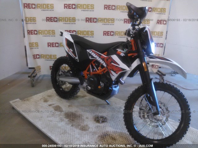 VBKLET405JM719313 - 2018 KTM 690 ENDURO R WHITE photo 1