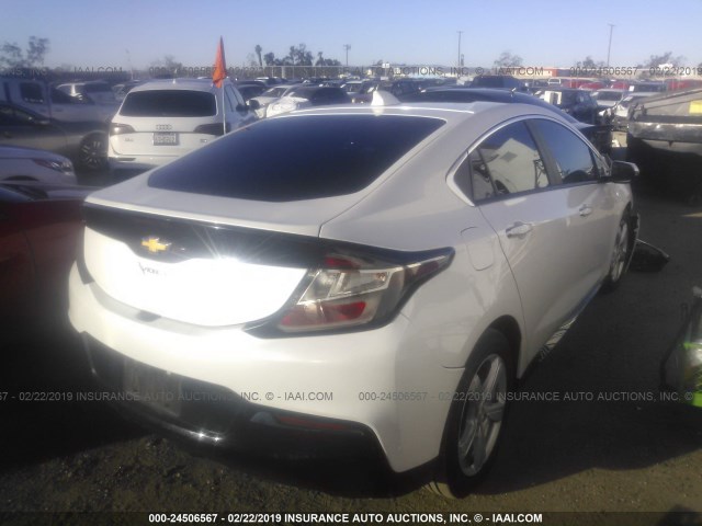 1G1RC6S51HU102480 - 2017 CHEVROLET VOLT LT WHITE photo 4