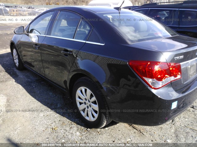 1G1PC5SH7B7266379 - 2011 CHEVROLET CRUZE LS BLACK photo 3